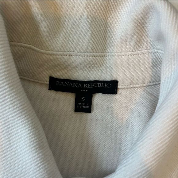 Banana Republic Cream Utility Jacket with Tailored Fit - Picture 4 of 6